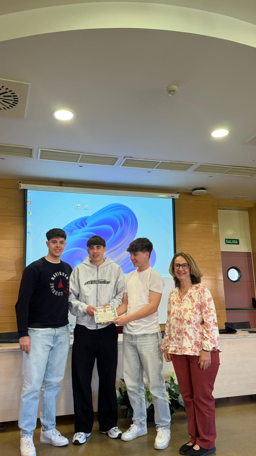 43e0c8ac-b3e1-4c81-9b09-6ff8d40c21d1