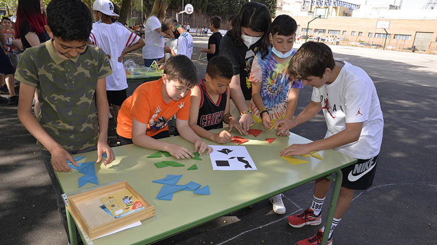 La Facultad de Educación de Ciudad Real celebra una jornada matemática para alumnos de Infantil y Primaria.